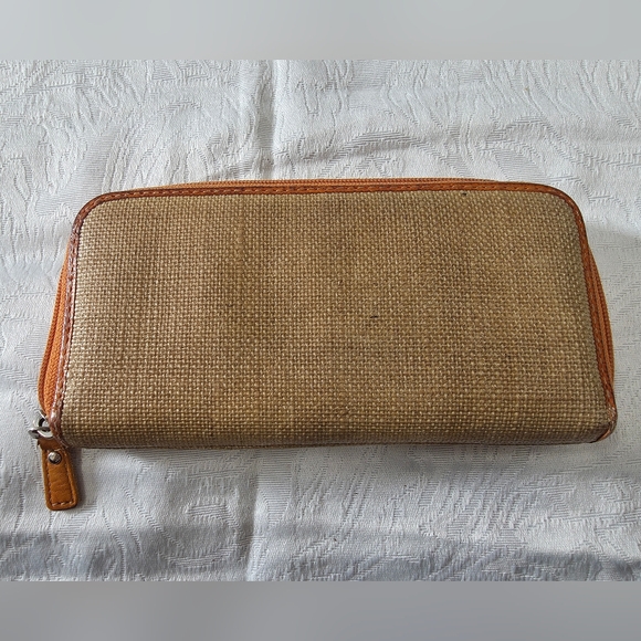 Fossil Key-Per Retro Wallet - AS IS / Rough Condition - Picture 2 of 7